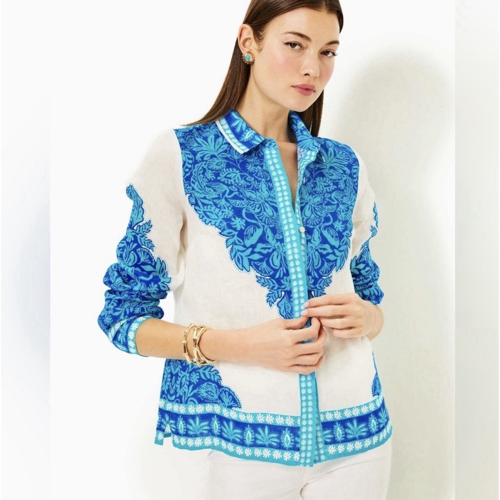 Lilly Pulitzer NEW NWT Womens Medium Blue White Kiran Button Down Top Travel